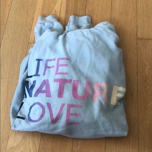 Free city size 3 hooded sweatshirt